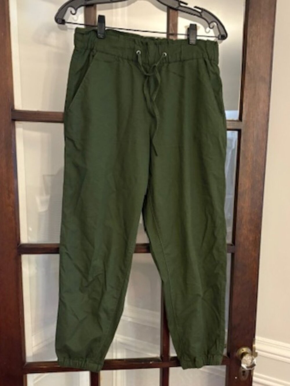 Levi's Green Cropped Joggers, Size Small